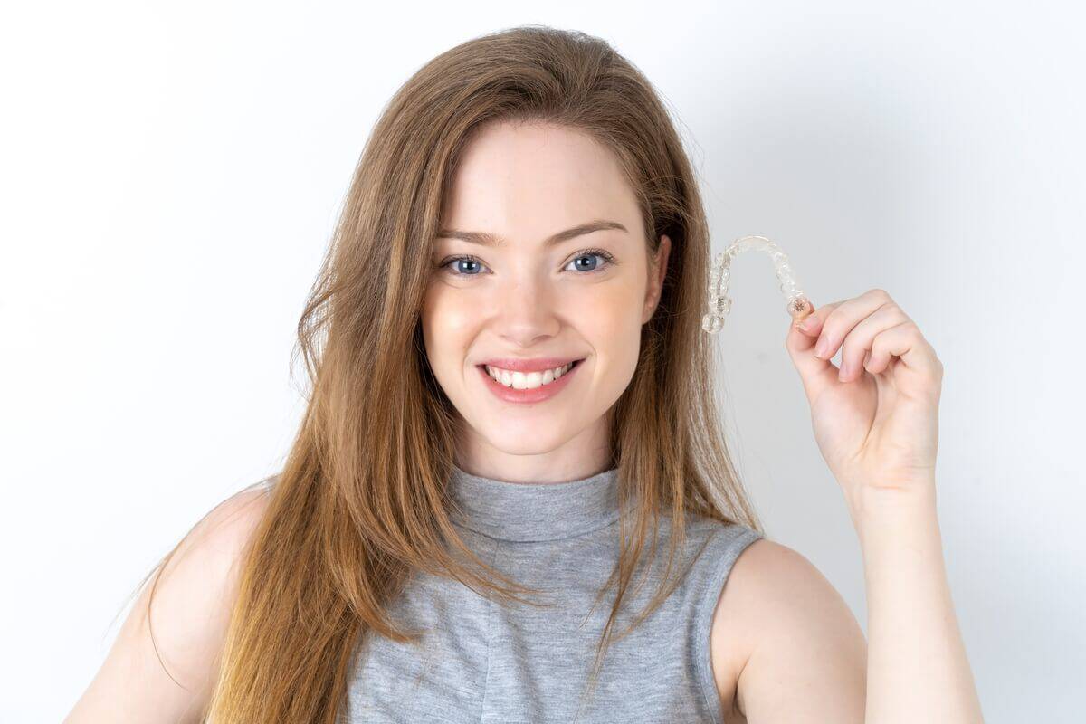 How Long Do You Wear Invisalign For? A Treatment Timeline