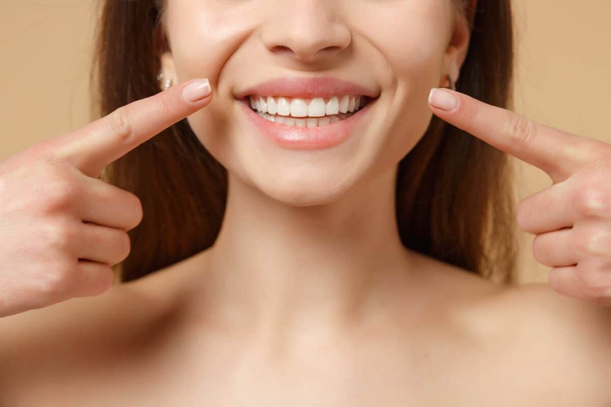 How To Get Rid Of Yellow Teeth Fast? Will One Hour Be Okay?